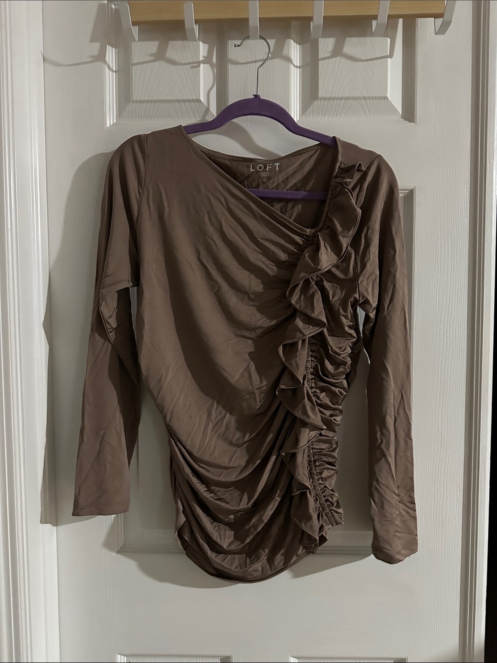 LOFT Taupe Long Sleeve Ruched Front Top